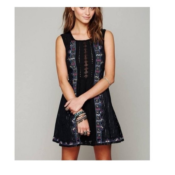 FREE PEOPLE Size 4 Black Water Lily Aztec Mirror Embroidered Pinstripe Dress - Picture 2 of 3
